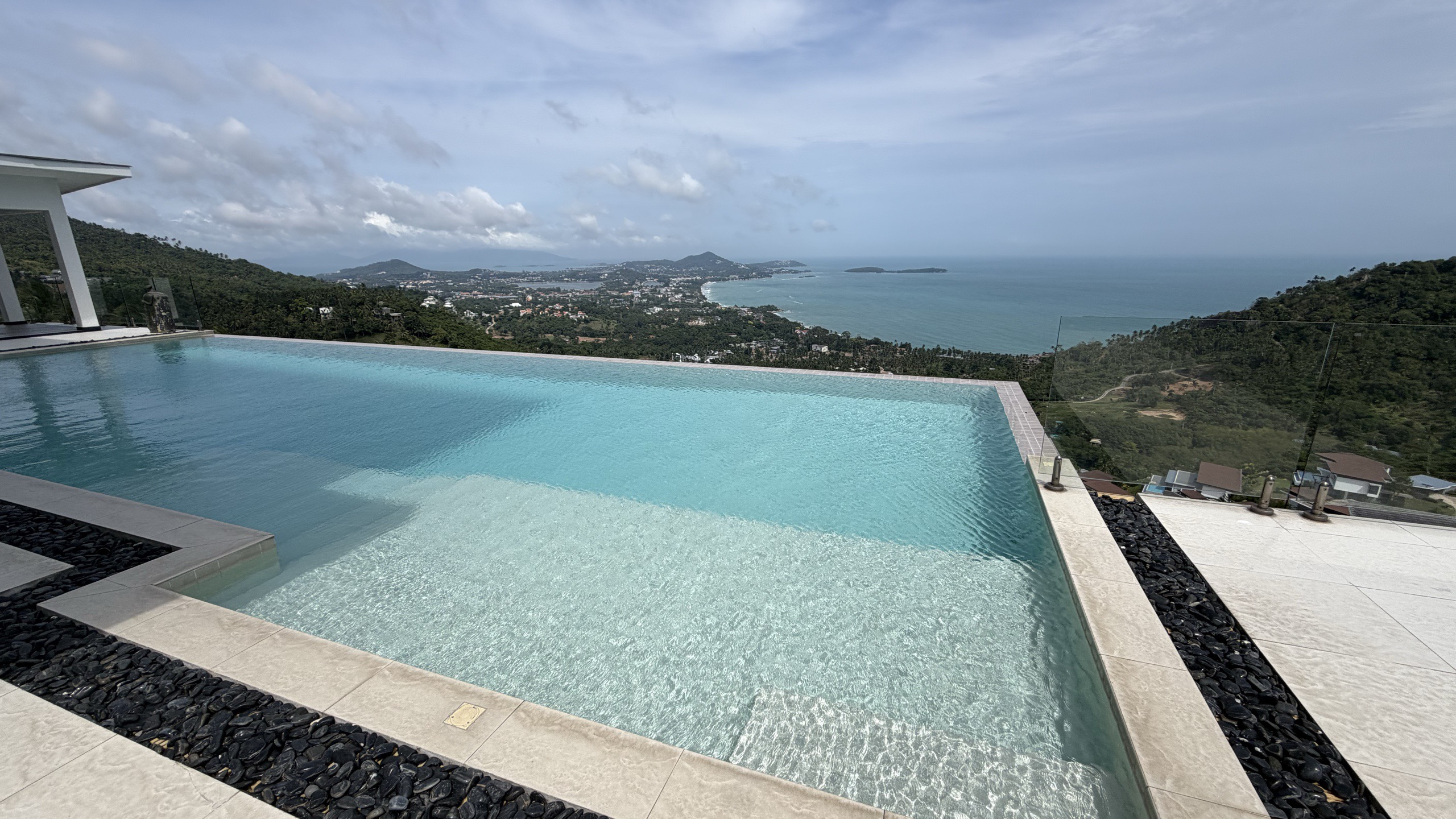 Ko Samui – Frühstück im Luxus, aber das Herz will Thailand